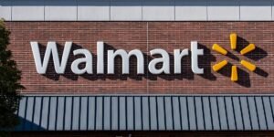 Walmart won’t charge a ‘personalized price’, CEO says Walmart won’t charge a ‘personalized price’, CEO says