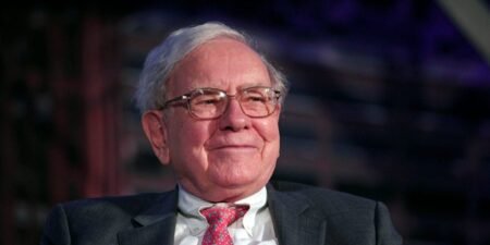 GM’s Mary Barra shares Warren Buffett’s ‘phenomenal advice’ to her GM’s Mary Barra shares Warren Buffett’s ‘phenomenal advice’ to her