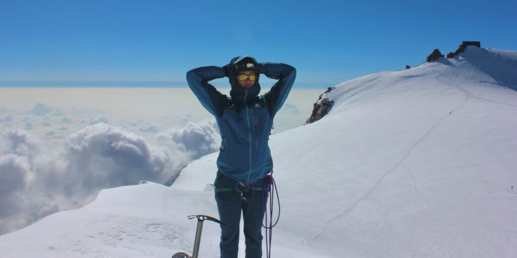 I quit my job and became a travel ‘micro influencer.’ Now I make money leading tours and see the world for free.