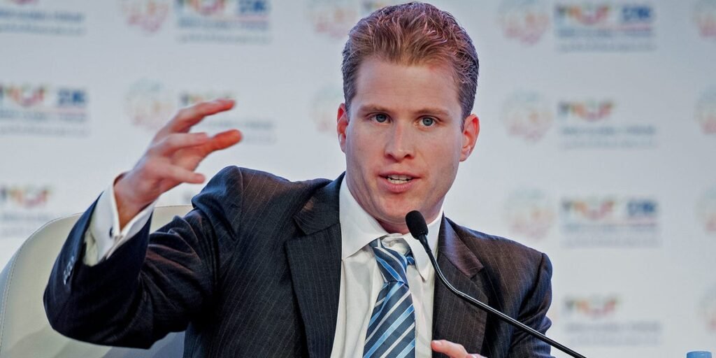 Palantir cofounder and GOP donor says Trump’s proposed ,000 dividend is a ‘bribe’