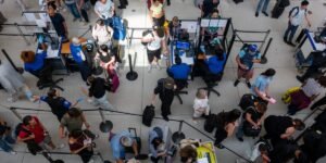 The US airports with the longest and shortest security wait times — ranked The US airports with the longest and shortest security wait times — ranked