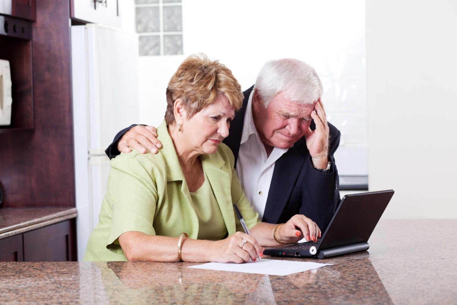 5 Strategic Moves to Secure Cash When You’re in a Financial Crunch